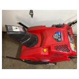 Troy-Bilt 21” clearing Width Squall 2100 electric start snow blower, 4-cycle engine