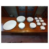 41 pc Lenox Weatherly China Dinnerware