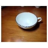 41 pc Lenox Weatherly China Dinnerware