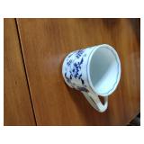 103 pc. Blue Danube Onion China set