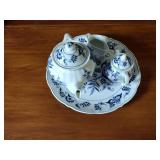 103 pc. Blue Danube Onion China set