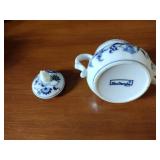 103 pc. Blue Danube Onion China set