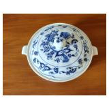 103 pc. Blue Danube Onion China set