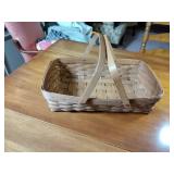 1989 Longaberger Medium Gathering Basket Signed "TCT 11", 17 ¾” l x 11 ¾” w x 4 ½” deep