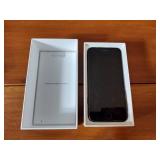 Samsung Galaxy S5, 2 other Samsung & iPhone SE