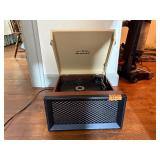 Crosley Stack-o-magic Record player