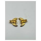 6 Bee brooches: One marked .925, one has blue stones & other set has green stones no markings