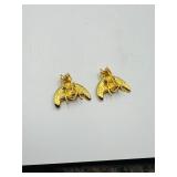 6 Bee brooches: One marked .925, one has blue stones & other set has green stones no markings