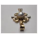 14K gold necklace pendant with large pearl. Marked Vior Italy. 12 grams