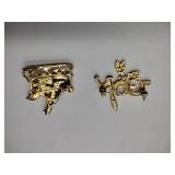 8 broaches, 1 necklace pendant, and 1 set of earrings