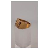 14 karat gold diamond ring 10 grams size 8