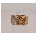 14 karat gold diamond ring 10 grams size 8