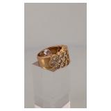 14 karat gold and diamond ring size 7 13 g.