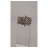 14KT white gold and diamond ring 9 grams