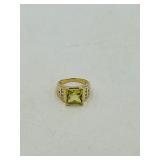 14k Diamond ring size 8 weighs 7 grams