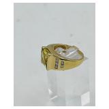 14k Diamond ring size 8 weighs 7 grams