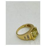 14k Diamond ring size 8 weighs 7 grams