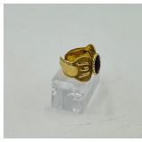 14k Vior Italy w/possible garnet stone size 6 ½ weighs 4 grams