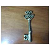 Williamsburg Virginia MetalCrafters: (2) 1999 trivets; 2001 door stop; Skelton key