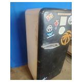 Working Leonard Refrigerator / Freezer
