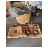 Woven/Wicker Items