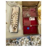 Jewelry & Boxes