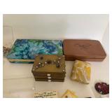 Jewelry & Boxes