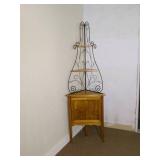 Wooden/metal corner shelf 70