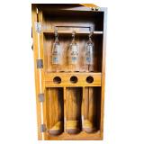 Absolutely Stunning Vintage Bar Cabinet (Mini Bar)