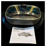 Kitchenware including Black and Decker Electric Skillet, Toastmaster Waffle Baker and Oster Electric Carving Knife