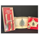Spode Christmas Tree Spreaders, Canapé Tray and Peace Star Dish
