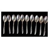 Oneida Twin Star Silver Plated Flatware Service for Ten
