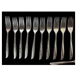Oneida Twin Star Silver Plated Flatware Service for Ten