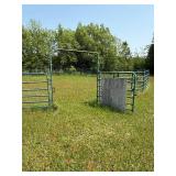 Used Metal Round Pen Panels