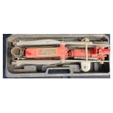 Used Hydraulic Floor Jack with Carrying Case