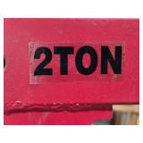 Red Larin 2 Ton Foldable Engine Hoist