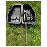 Poulan 14" Gas Chain Saw P3314 with Carry Case