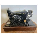 Vintage Singer Sewing Machine Model B.T. 7 with Wooden Case