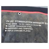 Craftsman 19.2V Cordless Drill Set with Combination Wrench Set - contents unverified