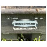 150 Gallon Rubbermaid Stock Tank