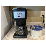 BUNN Coffee Maker with Filters and Tupperware Container Set