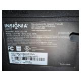Insignia NS-L32Q-10A 32-Inch LCD TV with Remote