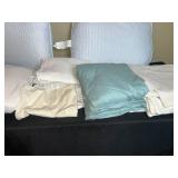 Beautyrest Bedding Set with 3 Pillows, Sheets, and Blankets