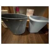 Assorted Bathroom Items and Hygiene Products Collection - all quantity contents unverified