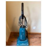 Sanyo Upright Vacuum Cleaner Model SC-U101 10 AMP