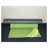 Set of Yoga Accessories: Foam Roller and Gaiam Yoga Mat