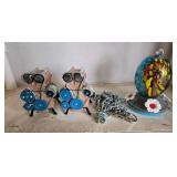 Decorative Engine Models, Glass Ornament, and Chain Set