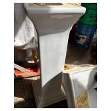 Pedestal Sink with Faucet Fixtures