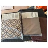 Set of 2 Sealed Curtain Panels - Patterned and Solid Design