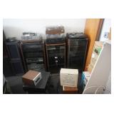 Large Lot of Stereo/Audio Equipment